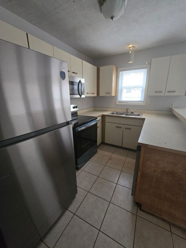 Photo - 1006 Wood Creek Dr