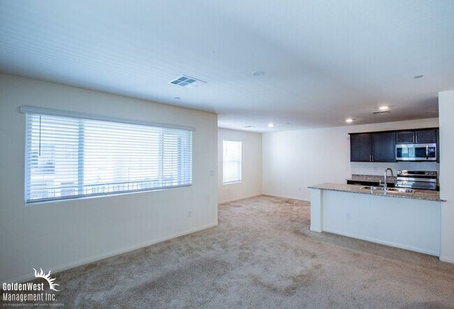 Photo - Cozy 2Bdm 2Ba Townhome with Community Pool...