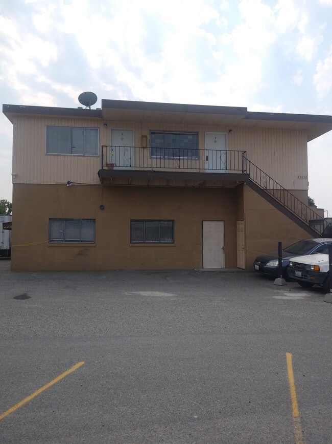 Building Photo - 13610 Ambaum Blvd SW Rental