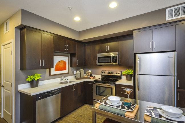 Photo - 888 San Mateo Apartments