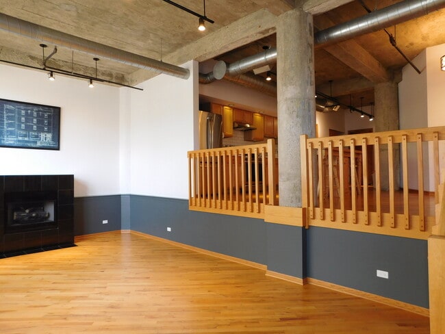 Photo - 1830 Ridge Ave Unit 104