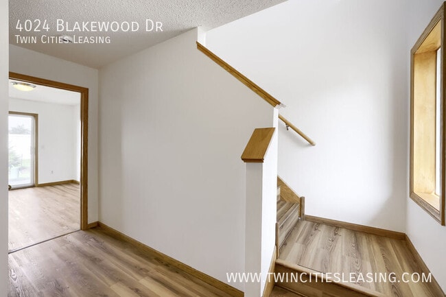 Photo - 4024 Blakewood Dr