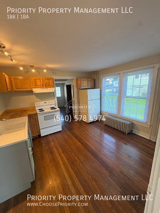 408 E Market St Unit 1