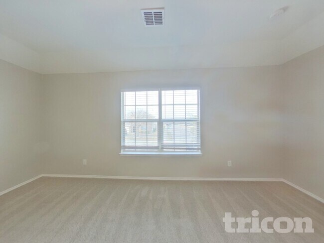 Photo - 801 Santa Rosa Dr