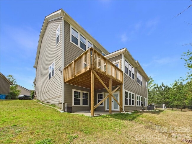 Photo - 1379 Corey Cabin Ct