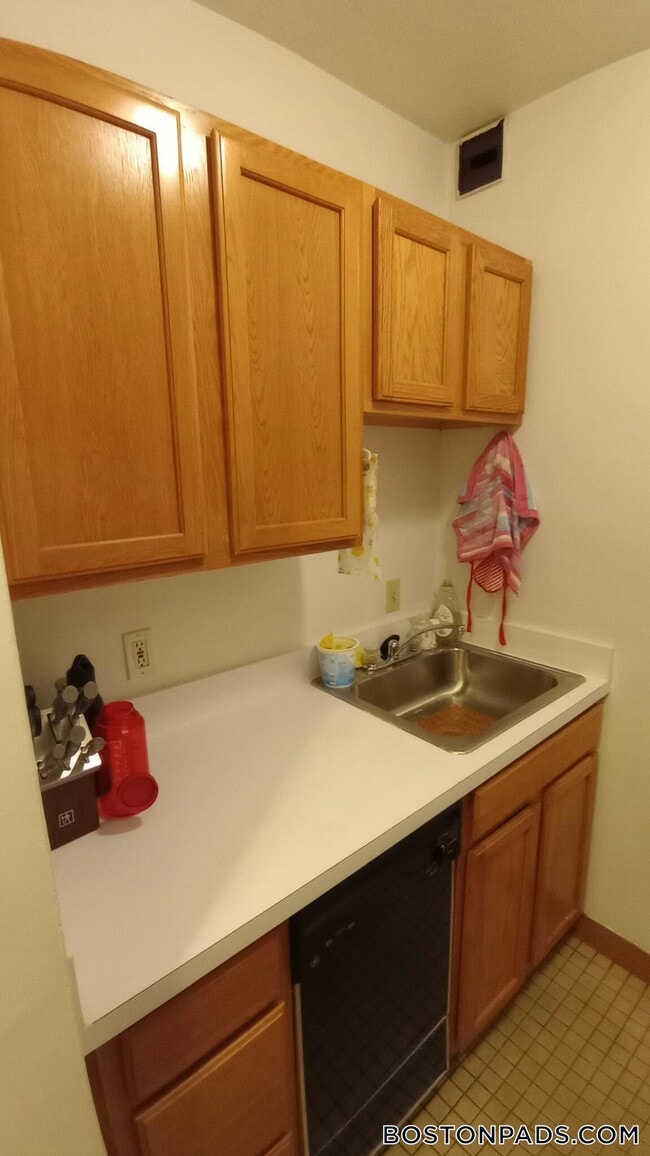 Photo - 111 Norway St Unit 404