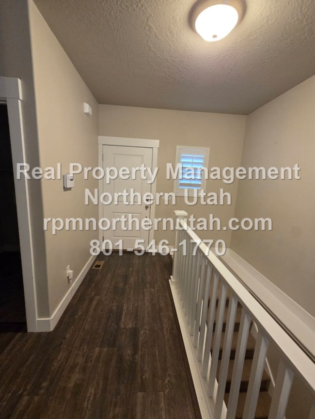 Photo - 3 Bedroom 2 Bath Home Available in Clearfield