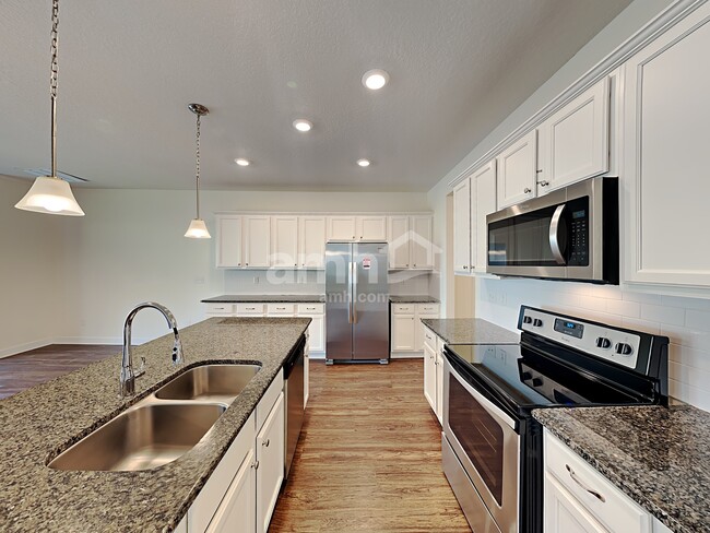 Photo - 3084 Creek Village Ln