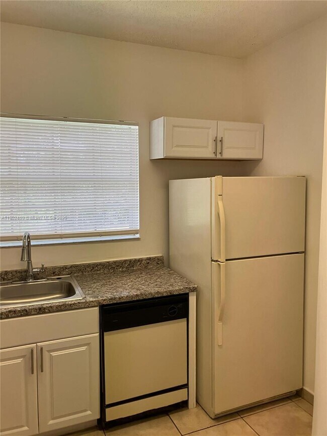 Photo - 601 Cypress Lake Blvd Unit O14