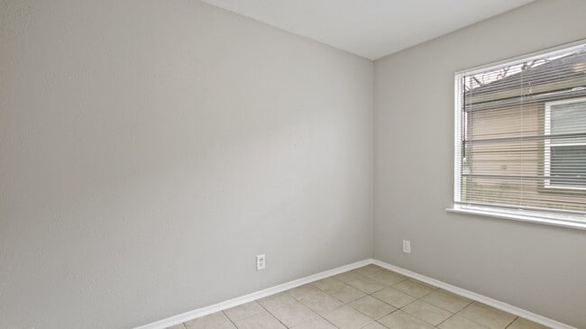 Photo - 612 Marshall