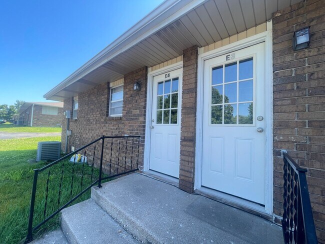5423 S Hutchinson Ct Unit E3