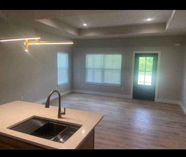 Photo - 1113 Dahl Rd