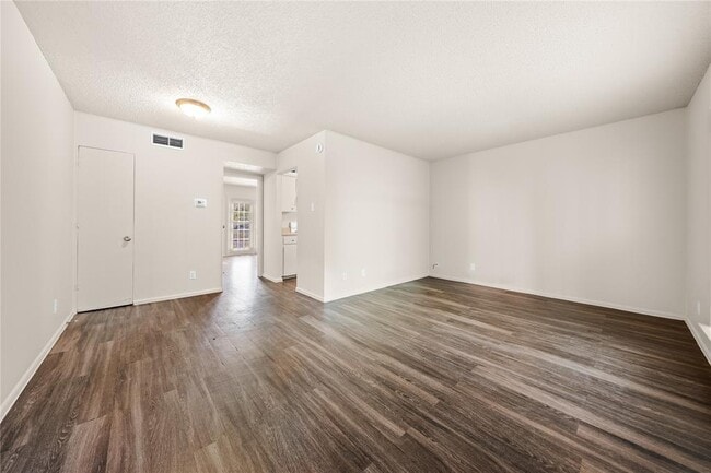 Photo - 2314 Greenfield Pkwy Unit 209