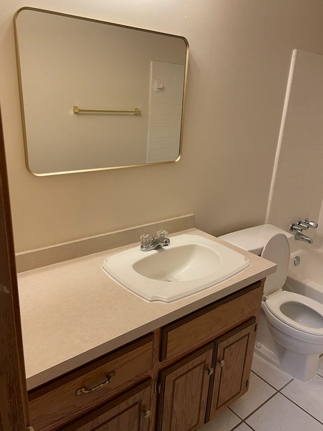 Photo - Spacious 2 Bed Home with Covered Patio, Garage & Prime Location Near OCCC