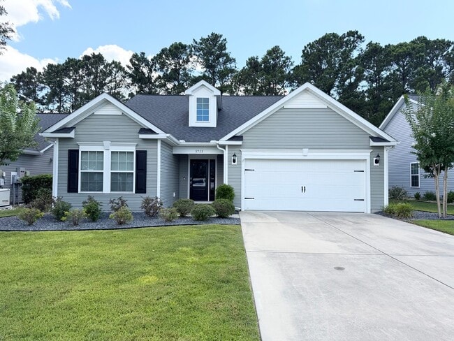 Building Photo - BEAUTIFUL 3 bedroom / 2 bathroom home available NOW!