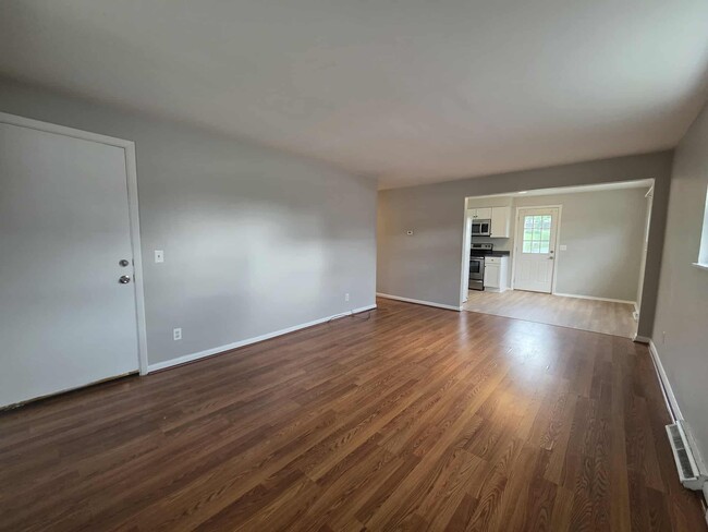 Photo - 4186 Ruckle ave Unidad Apt 1