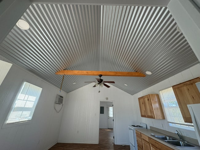 Building Photo - 930 County Rd 3390 Rental