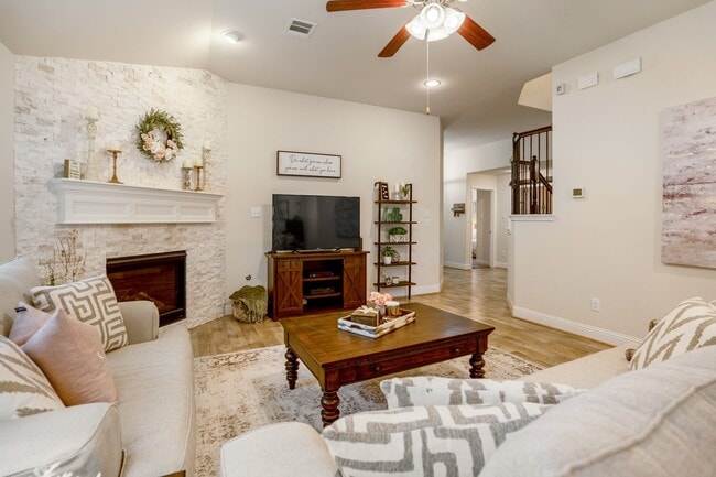 Photo - 4115 Steven Falls Ct