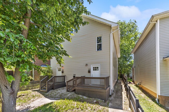 Photo - 1339-1341 Mooberry St Unit 1339 Mooberry