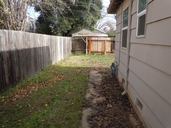 Photo - Beautiful 2BR/1BA Home with Hardwood Floors & Garage