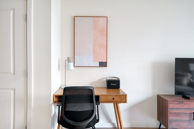 Photo - 10410 NE 2nd St Unit FL3-ID3631A