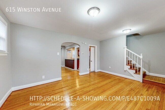 Photo - Welcome to Charm City!