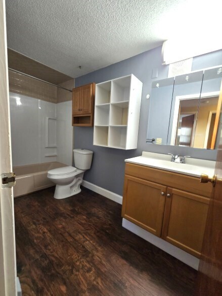 Photo - 19 Chapman Ave Unidad 8