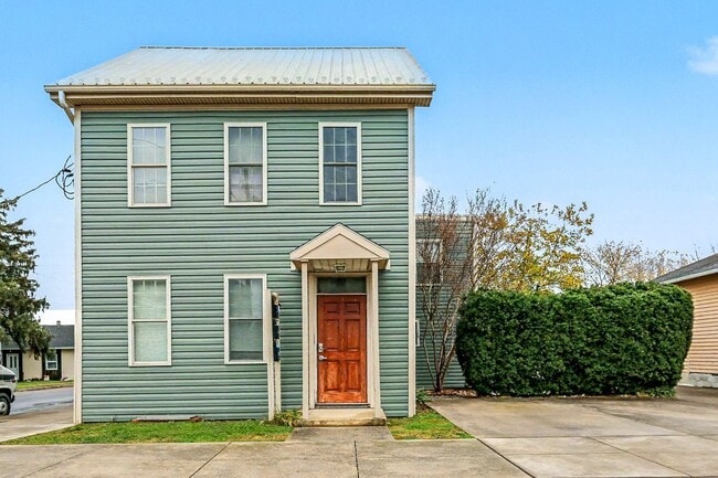 Building Photo - 439 Market St Unit 1