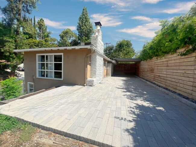 Photo - Coveted South Redlands 2 bedroom, 2-bathroom bungalow home.