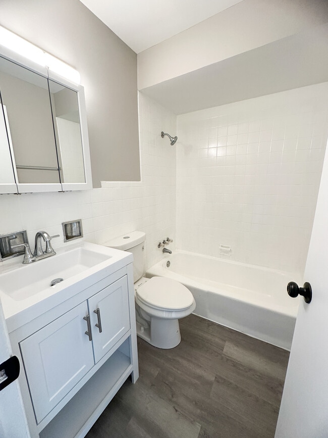 Photo - 7444 Washington St Unit 5