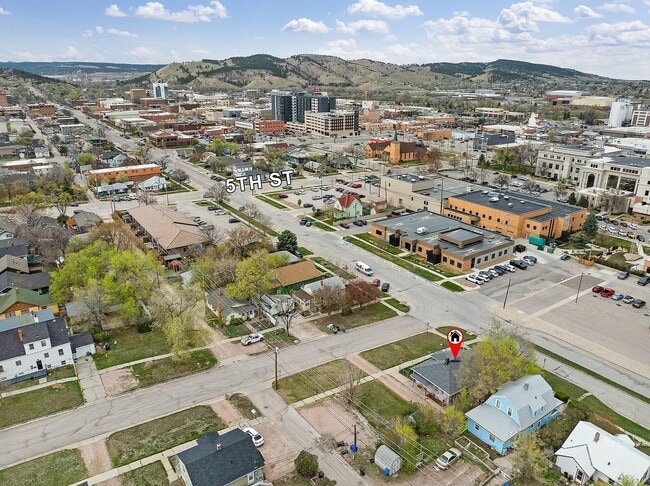 Photo - 231 Quincy St Unit 231 1/2 Quincy