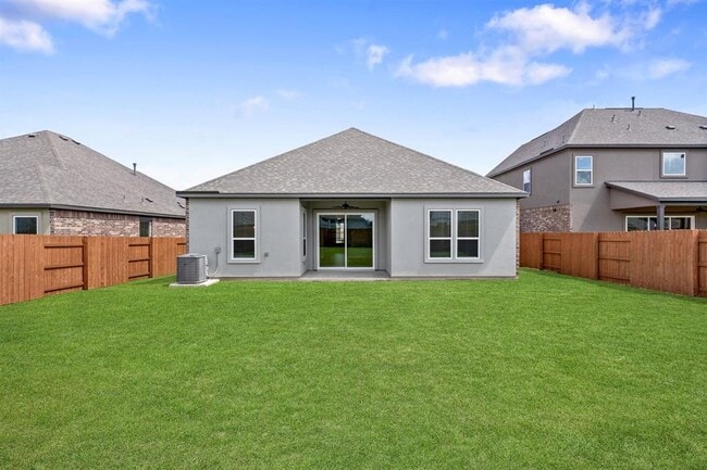 Photo - 116 Nandina Path