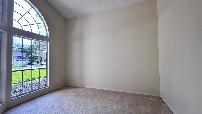 Photo - 7468 Aprelle Dr