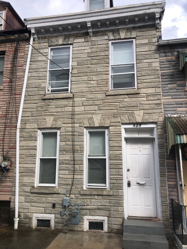 Photo - 433 Minor St Townhome