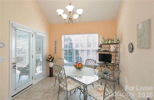 Photo - 20309 Northport Dr