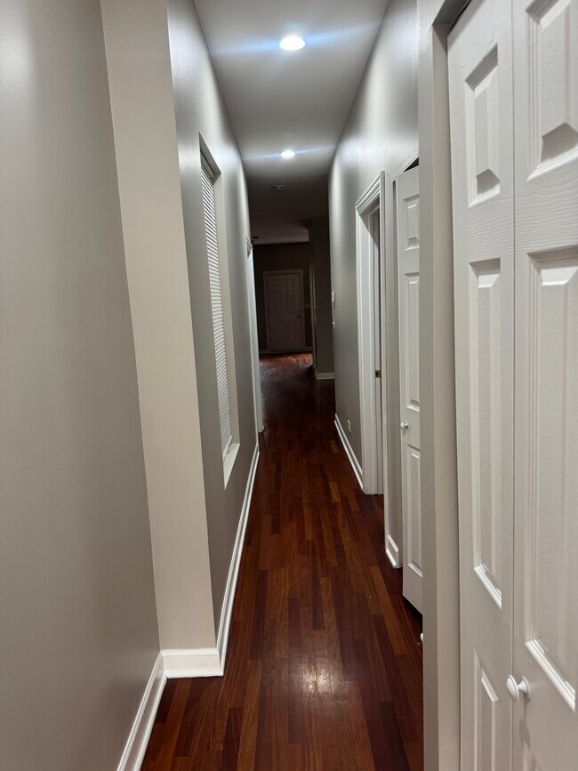 Photo - 5741 S Calumet Ave Unit 5741 S. Calumet