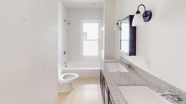 Photo - 45 Henry Ave Unidad 2