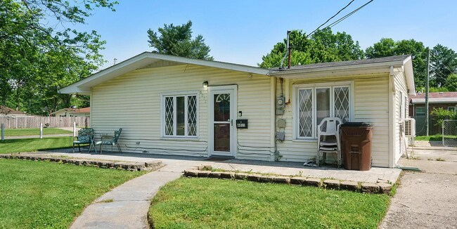 Building Photo - 3BR/1BA House- Coming Soon!
