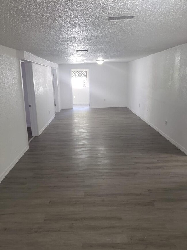 Photo - Large 4 bedroom house available!