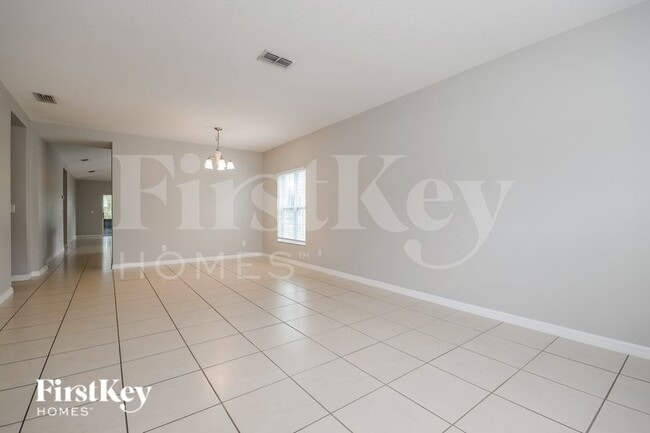 643 Andalusia Loop