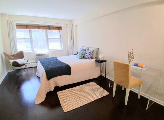 153 E 57th St Unit 10H