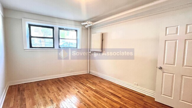 Photo - 108 Park Terrace E Unidad A2