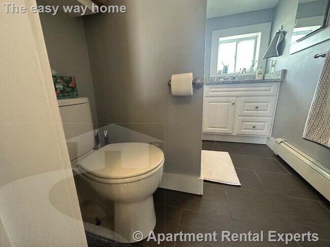 Photo - 287 Beacon St Unit #2