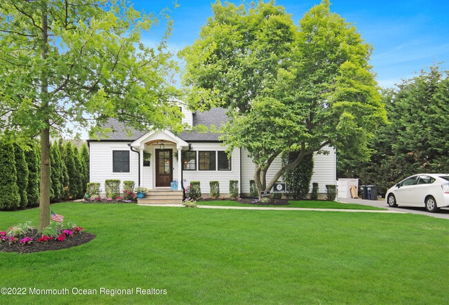 Photo - 624 Chicago Blvd