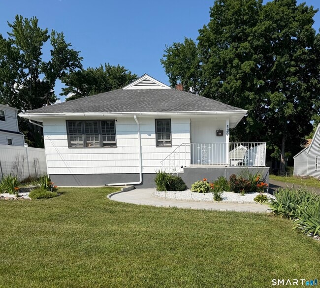 Building Photo - 134 Albright Ave