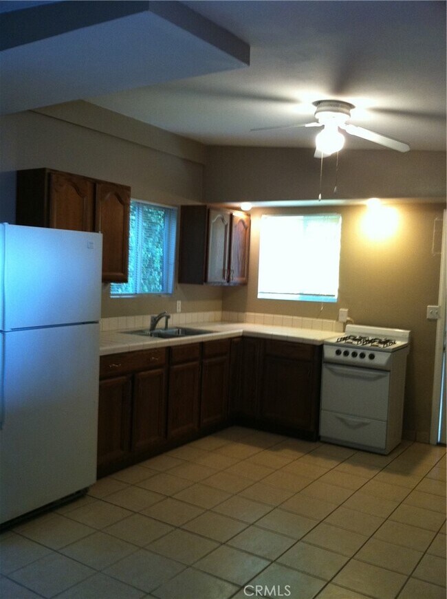 Photo - 351 Auburn Ave