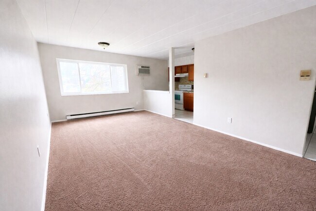 Photo - LYNWOOD APARTMENTS -- 001
