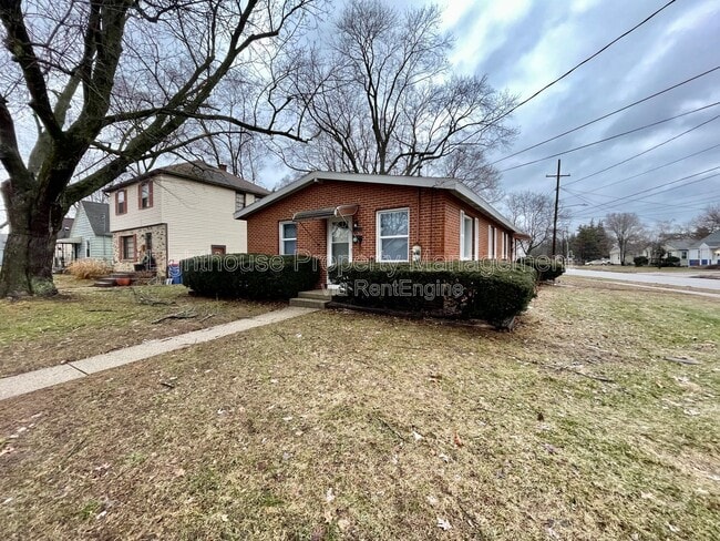 Photo - 1153 Hoyt St SE