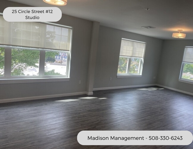 Photo - 25 Circle St