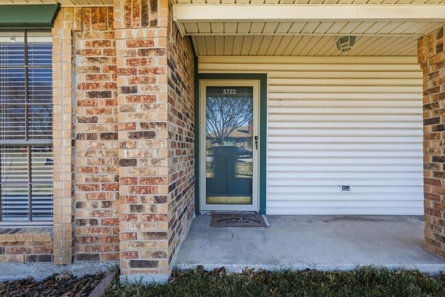 Photo - Half of Duplex Ready for New Tenants- 2 Bed, 2 Bath- North Richland Hills- Birdville ISD- 76180